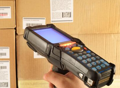 夜夜爽日日澡人人添