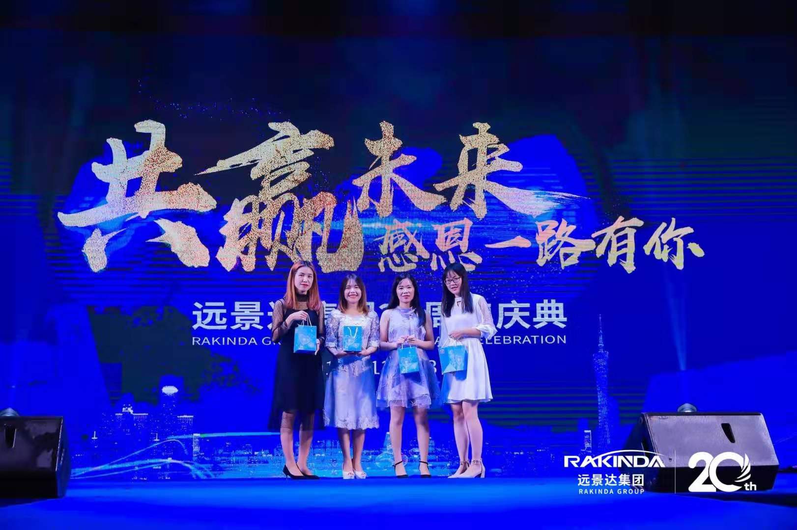 夜夜爽日日澡人人添