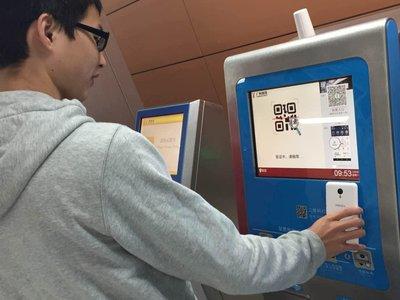 夜夜爽日日澡人人添