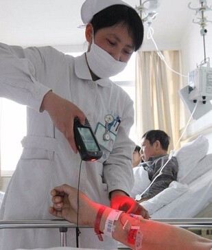 夜夜爽日日澡人人添