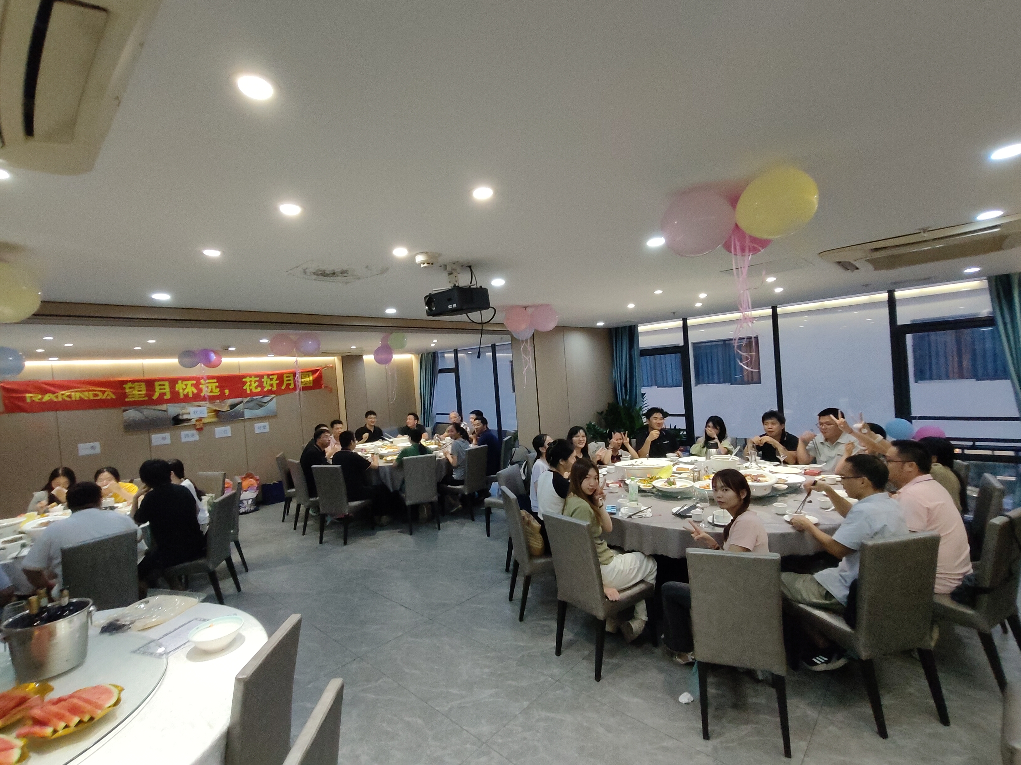 夜夜爽日日澡人人添