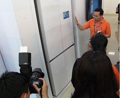 夜夜爽日日澡人人添