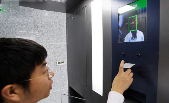 夜夜爽日日澡人人添