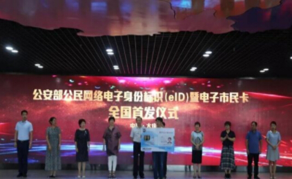 夜夜爽日日澡人人添